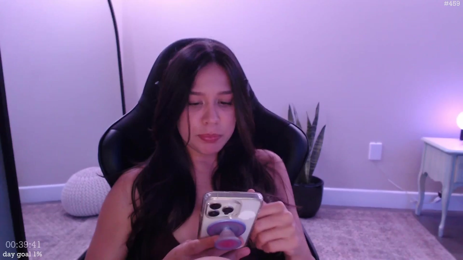 Gallery image thumbnail from Marie's myfreecams stream on, 09/09/2025, 22:05 image 9 of 20