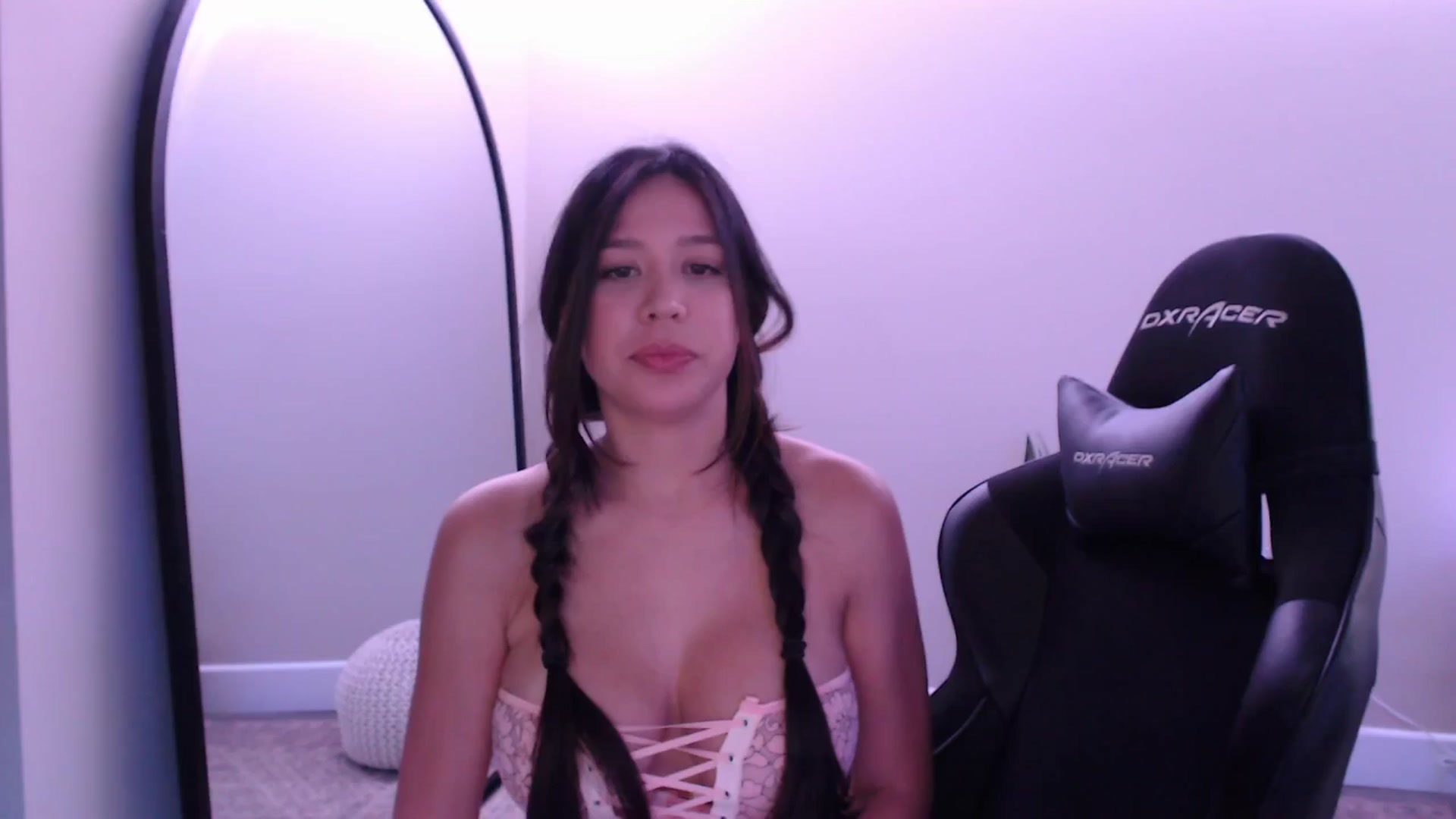 Gallery image thumbnail from Marie's myfreecams stream on, 09/15/2025, 23:00 image 9 of 20