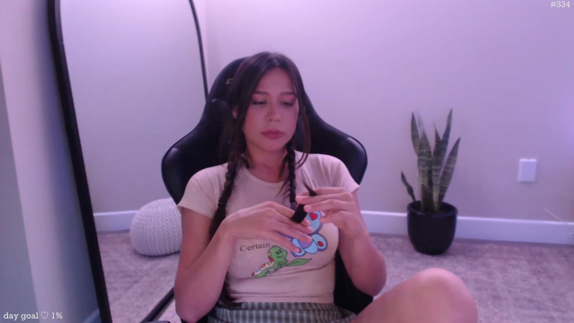Gallery image thumbnail from Marie's myfreecams stream on, 09/24/2025, 24:01 image 4 of 20