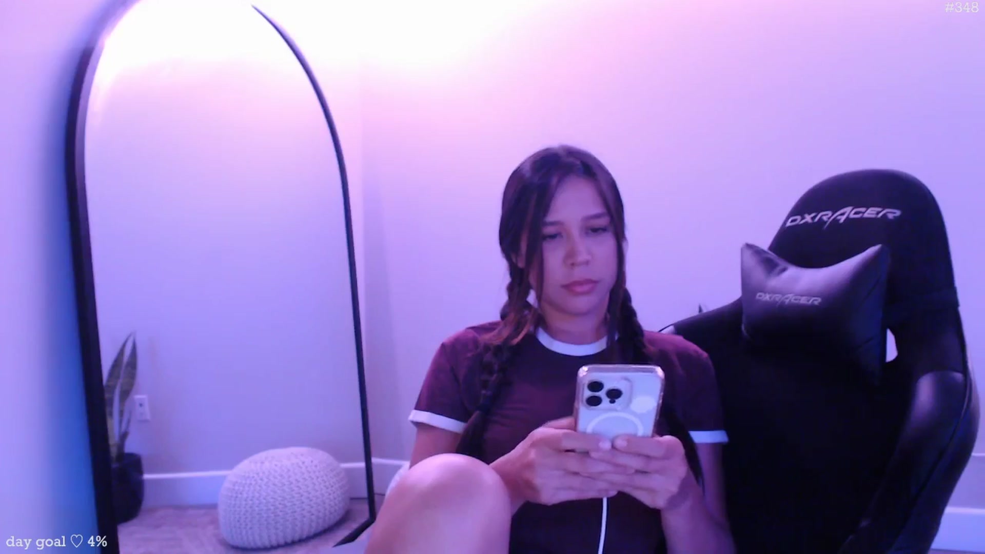 Gallery image thumbnail from Marie's myfreecams stream on, 09/30/2025, 22:48 image 8 of 20