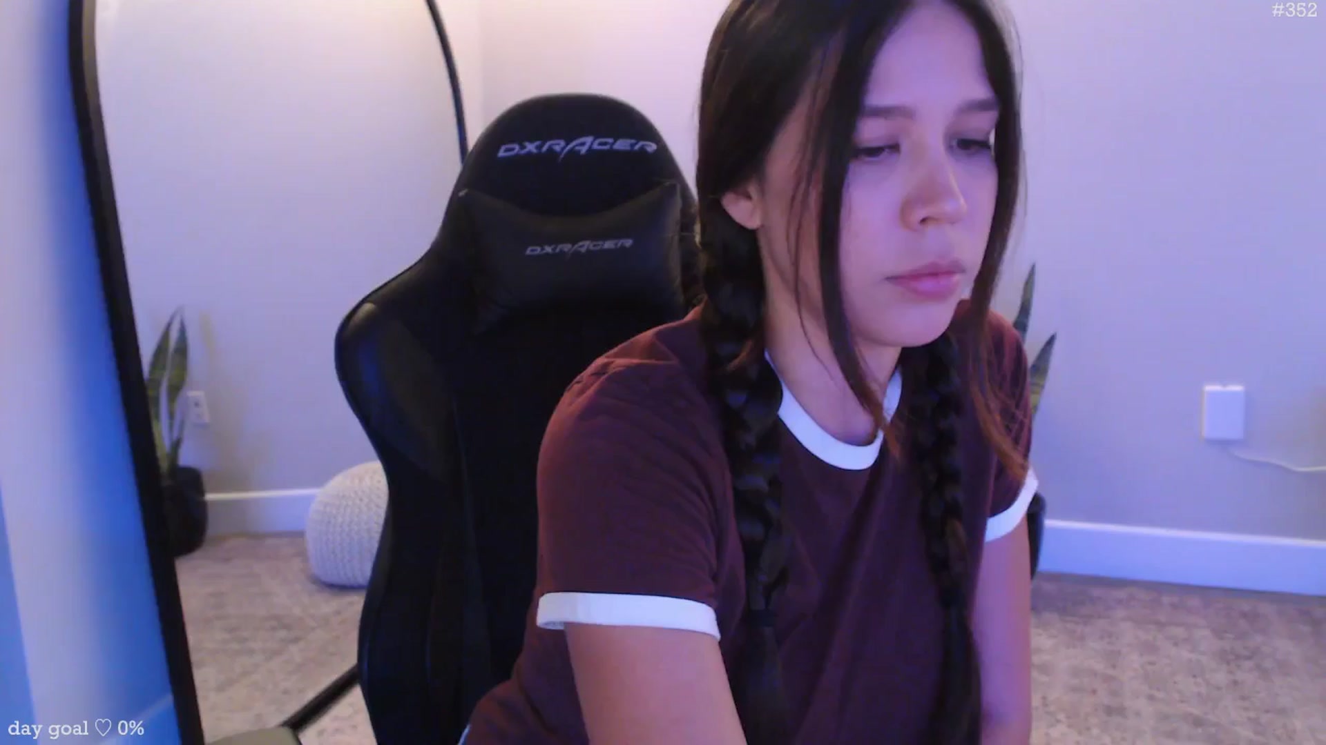 Gallery image thumbnail from Marie's myfreecams stream on, 09/30/2025, 22:48 image 1 of 20