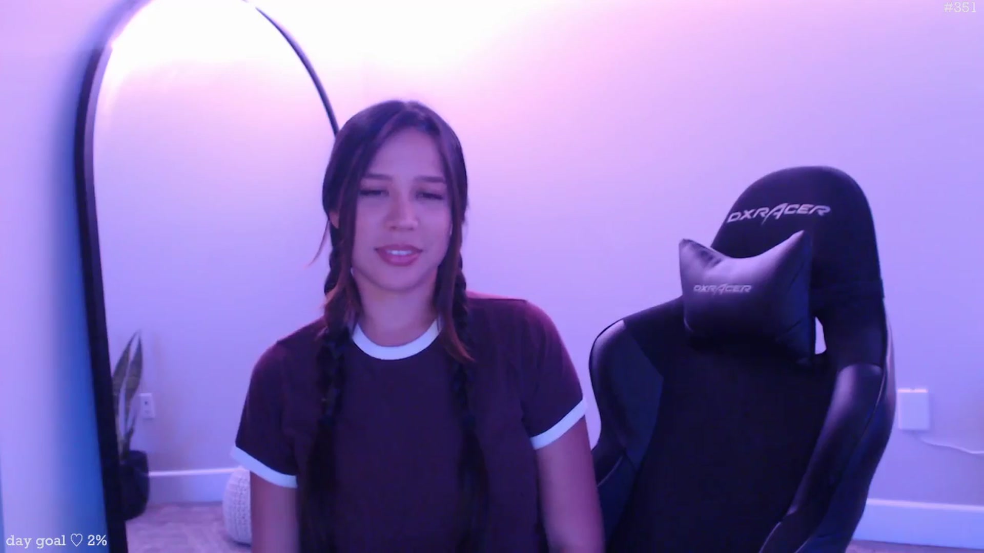 Gallery image thumbnail from Marie's myfreecams stream on, 09/30/2025, 22:48 image 5 of 20