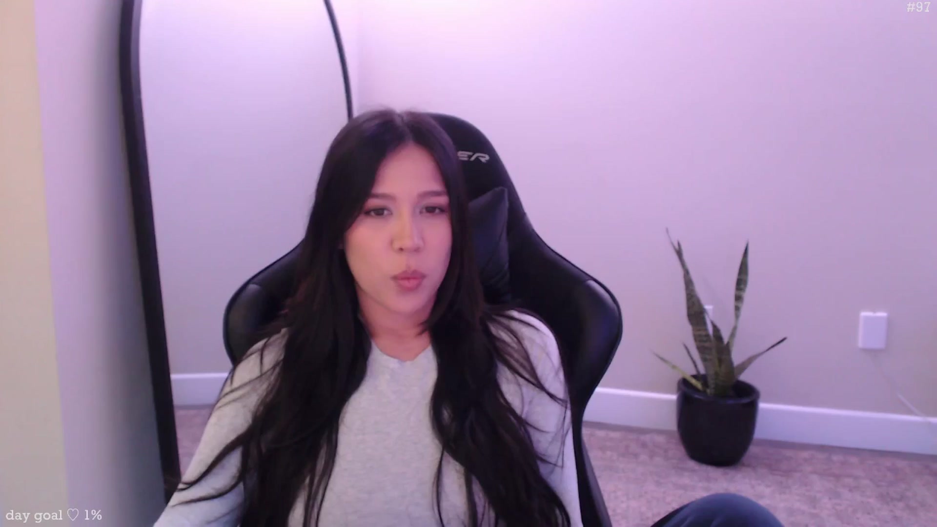 Gallery image thumbnail from Marie's myfreecams stream on, 10/14/2025, 22:52 image 2 of 20