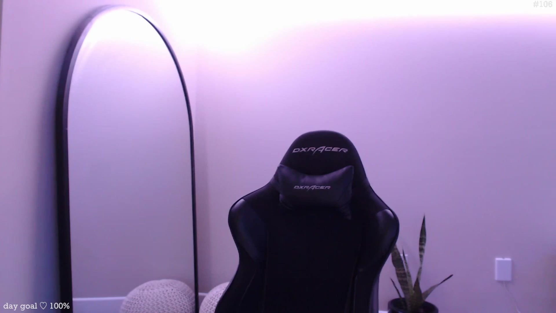 Gallery image thumbnail from Marie's myfreecams stream on, 10/20/2025, 22:23 image 16 of 20