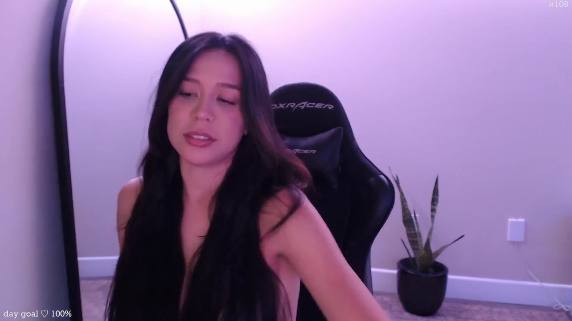 Gallery image thumbnail from Marie's myfreecams stream on, 10/20/2025, 22:23 image 20 of 20