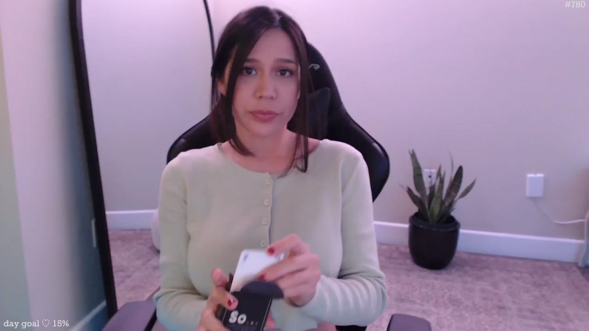 Gallery image thumbnail from Marie's myfreecams stream on, 12/31/2025, 01:31 image 4 of 20