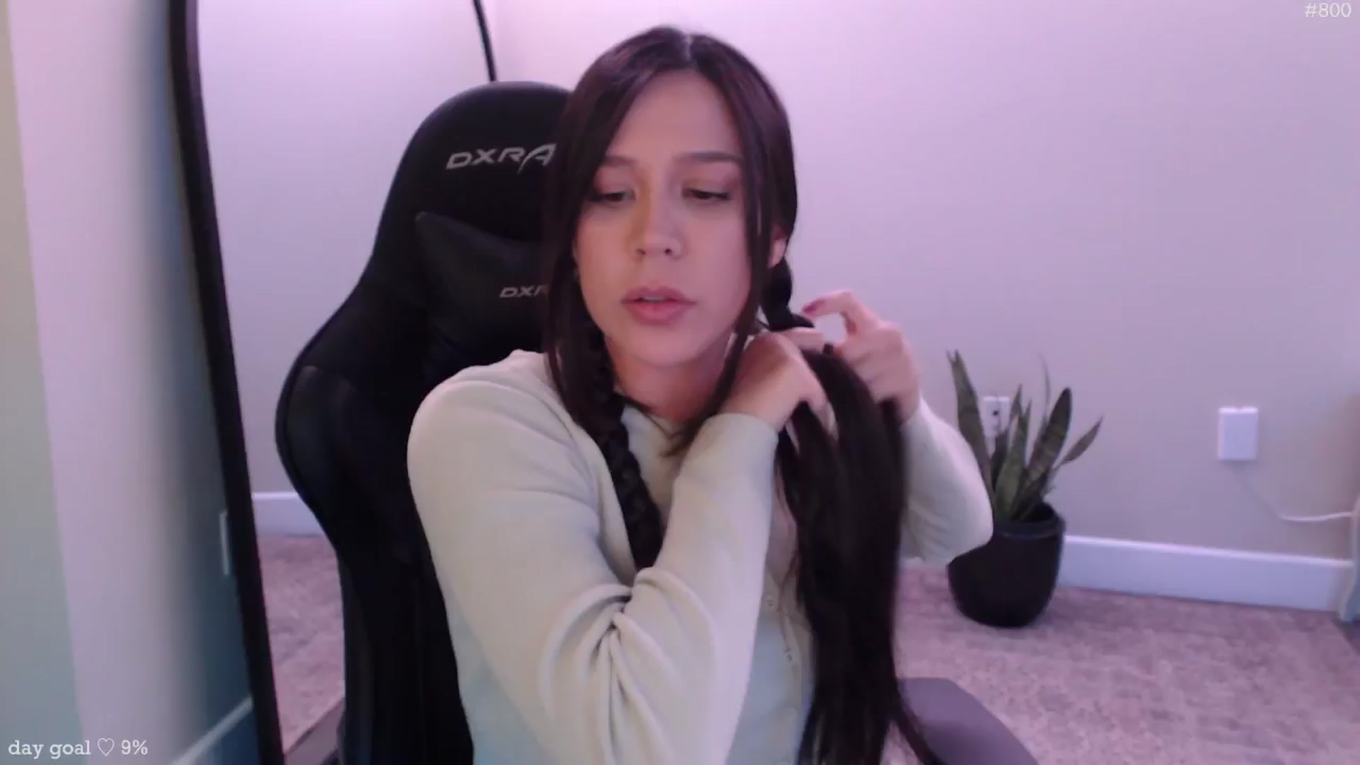 Gallery image thumbnail from Marie's myfreecams stream on, 12/31/2025, 01:31 image 2 of 20