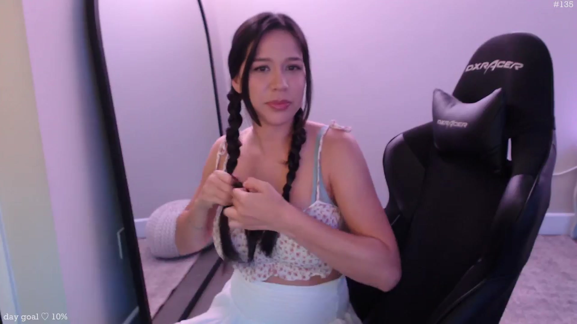 Gallery image thumbnail from Marie's myfreecams stream on, 01/29/2026, 03:03 image 11 of 20