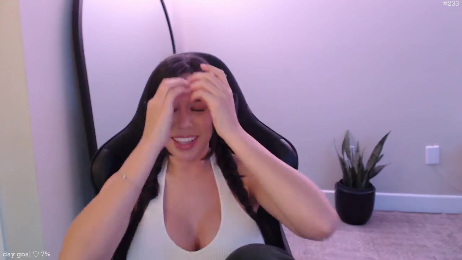 Gallery image thumbnail from Marie's myfreecams stream on, 02/16/2026, 23:34 image 12 of 20