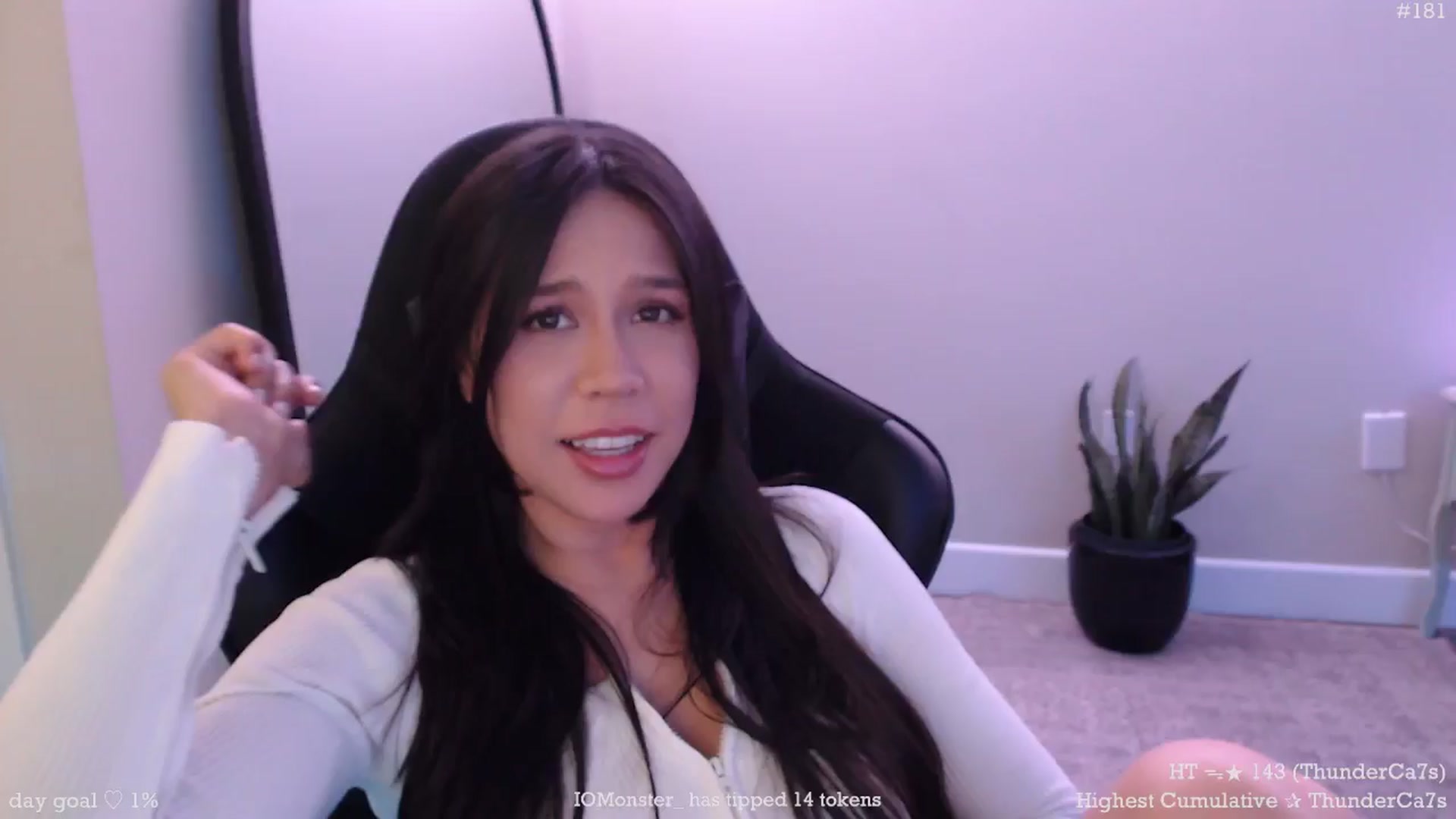Gallery image thumbnail from Marie's myfreecams stream on, 03/05/2026, 22:50 image 1 of 20