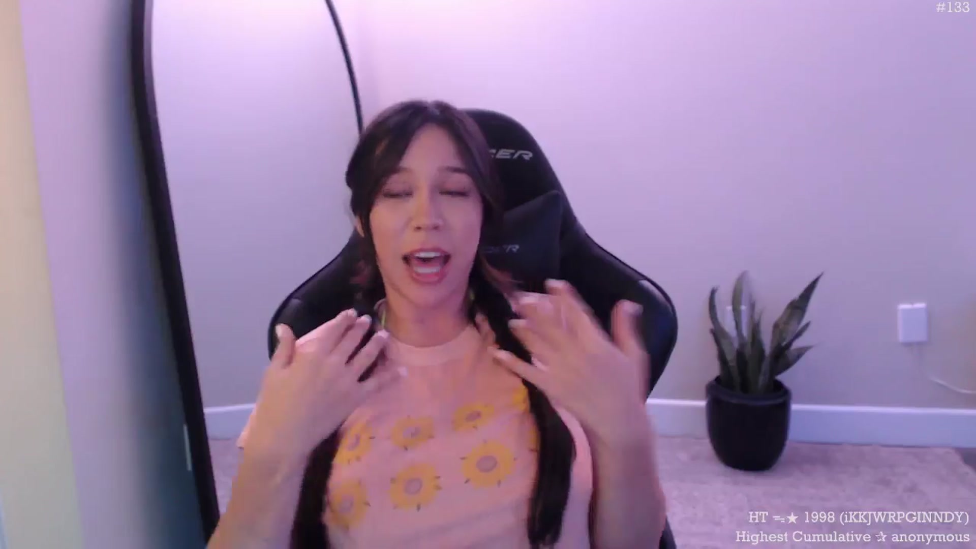 Gallery image thumbnail from Marie's myfreecams stream on, 03/09/2026, 22:52 image 15 of 20