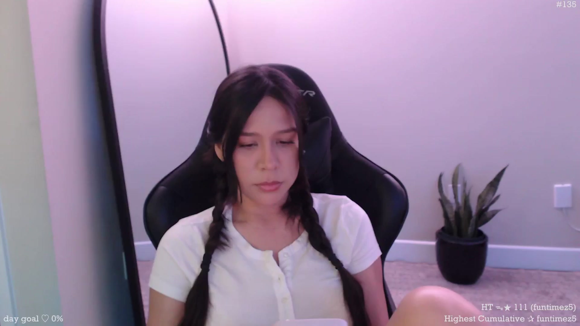 Gallery image thumbnail from Marie's myfreecams stream on, 03/11/2026, 24:28 image 4 of 20