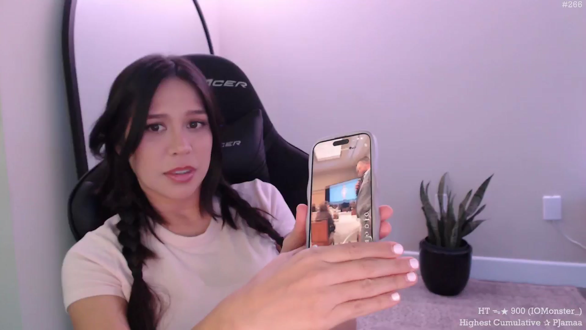 Gallery image thumbnail from Marie's myfreecams stream on, 03/19/2026, 23:10 image 18 of 20