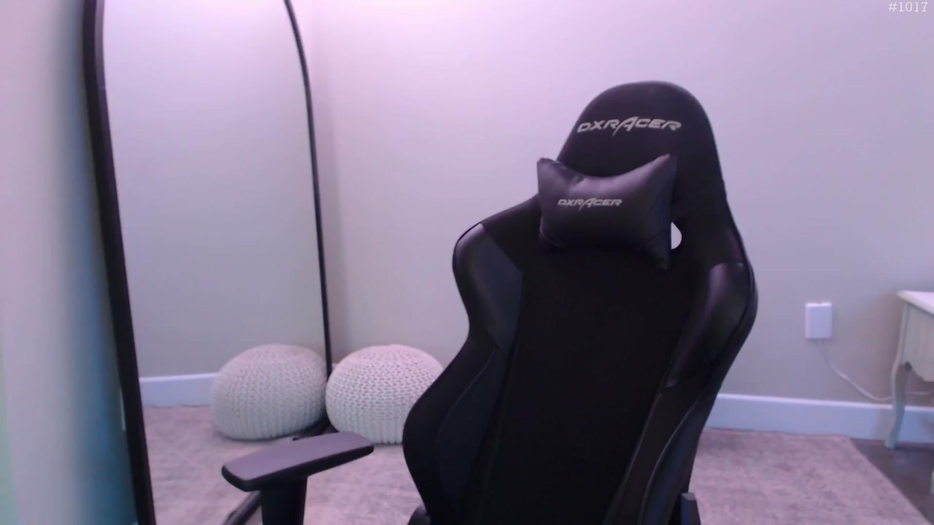 Gallery image thumbnail from Marie's myfreecams stream on, 04/14/2026, 22:41 image 2 of 20