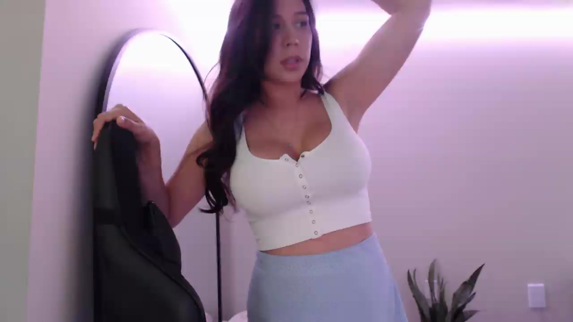 Gallery image thumbnail from Marie's myfreecams stream on, 06/04/2026, 01:25 image 8 of 20