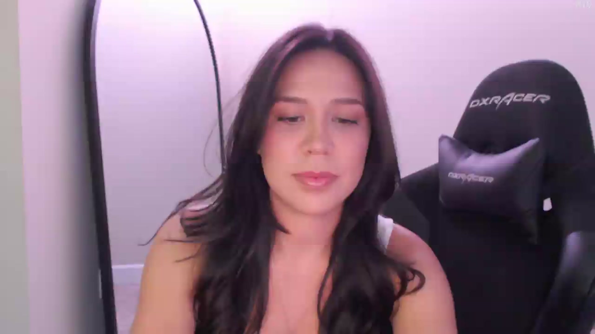 Gallery image thumbnail from Marie's myfreecams stream on, 06/04/2026, 01:25 image 6 of 20