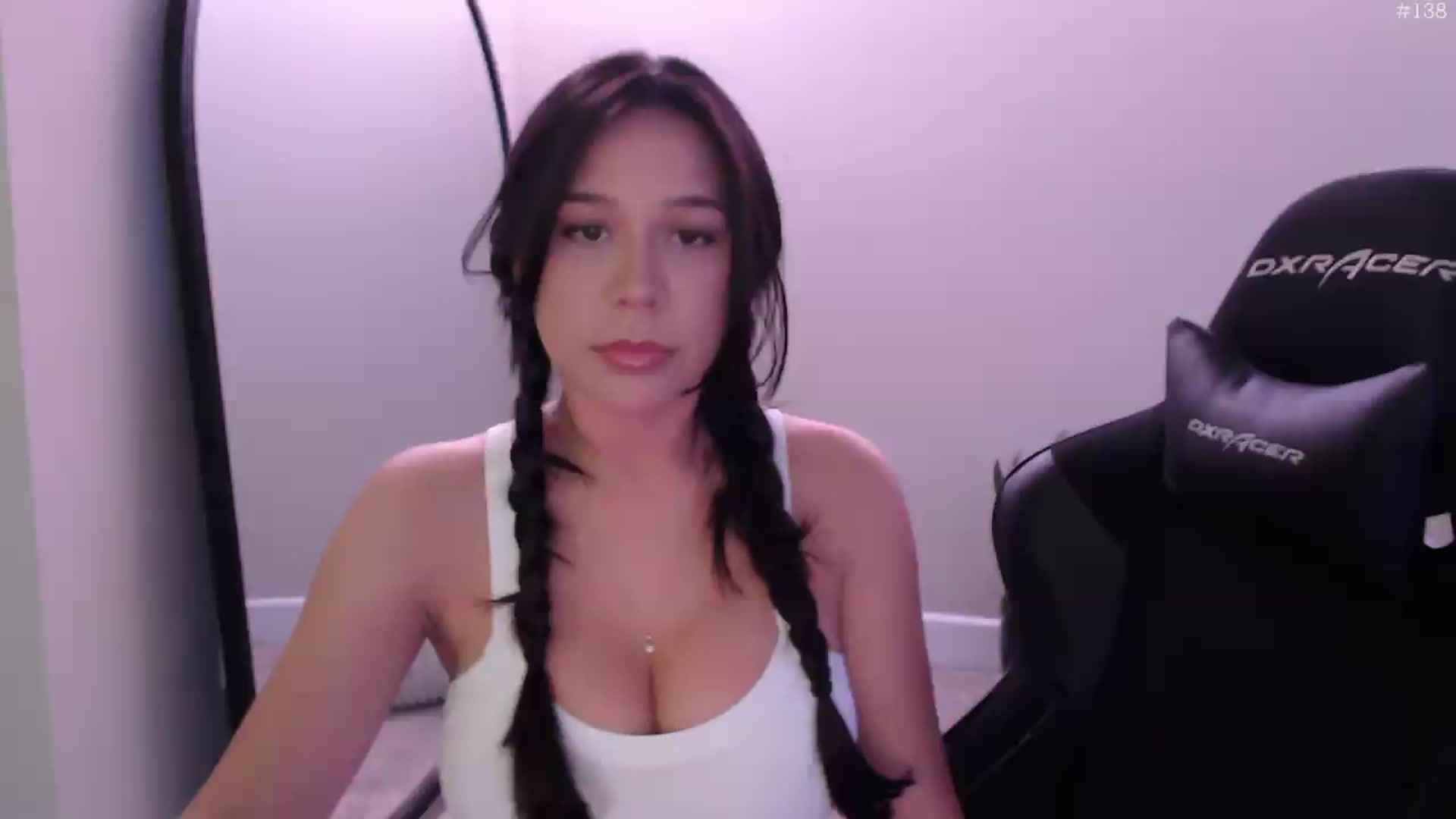Gallery image thumbnail from Marie's myfreecams stream on, 06/12/2026, 24:29 image 8 of 20