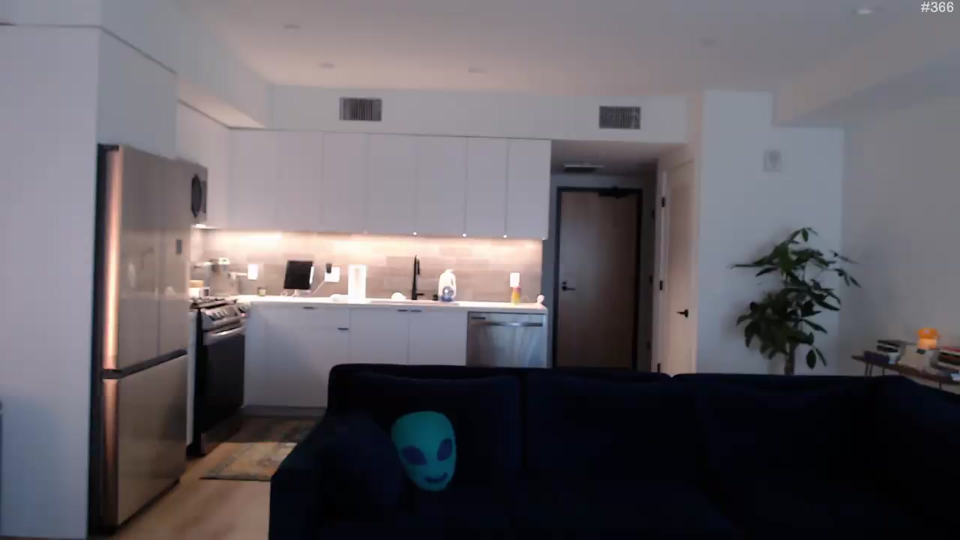 Gallery image thumbnail from Marie's myfreecams stream on, 08/19/2026, 22:48 image 20 of 20