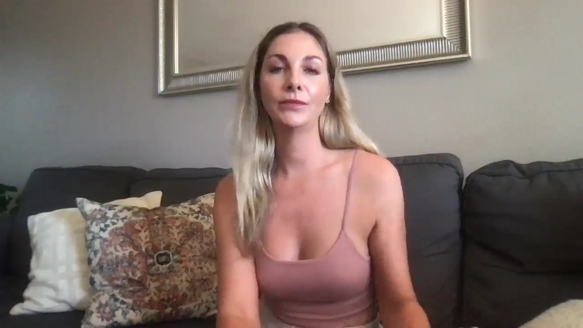 Gallery image thumbnail from MarieAuburn's myfreecams stream on, 08/05/2024, 23:30 image 20 of 20