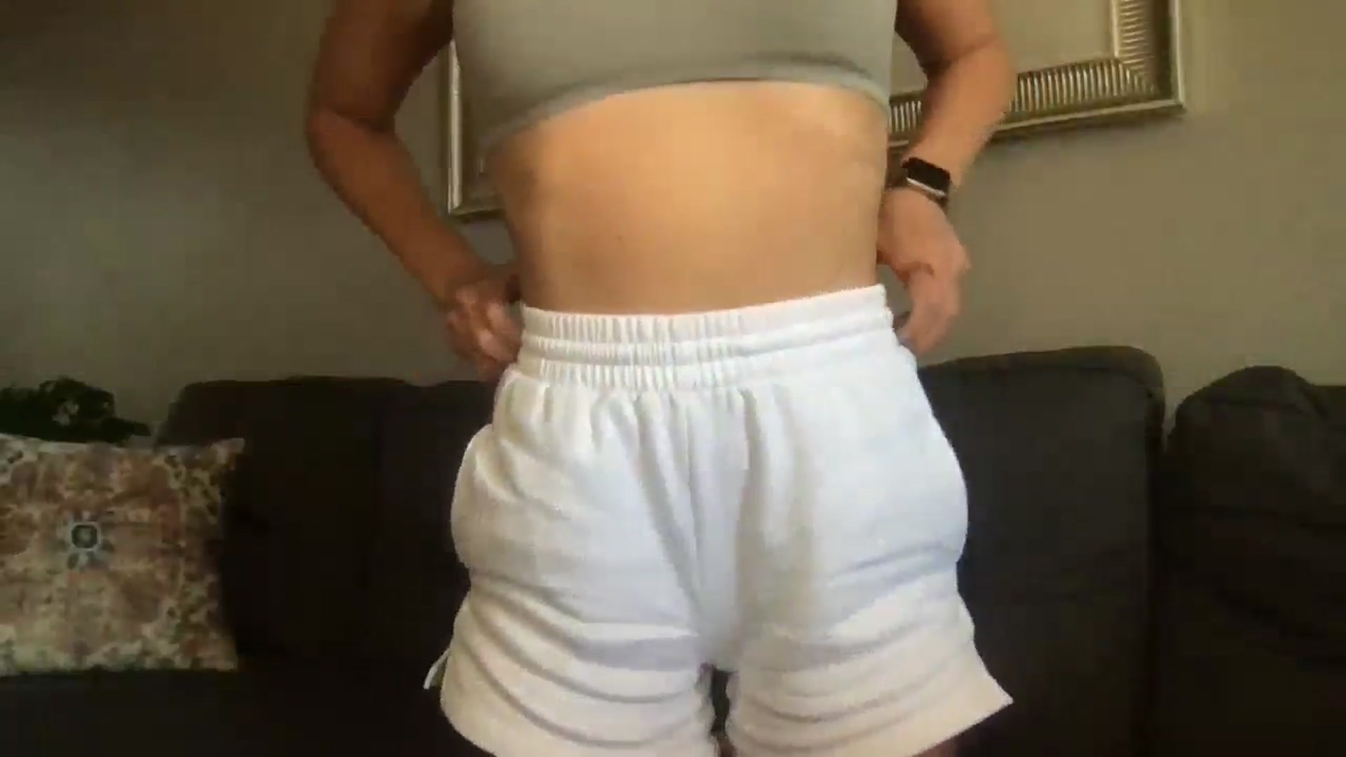 Gallery image thumbnail from MarieAuburn's myfreecams stream on, 08/06/2024, 21:30 image 17 of 20