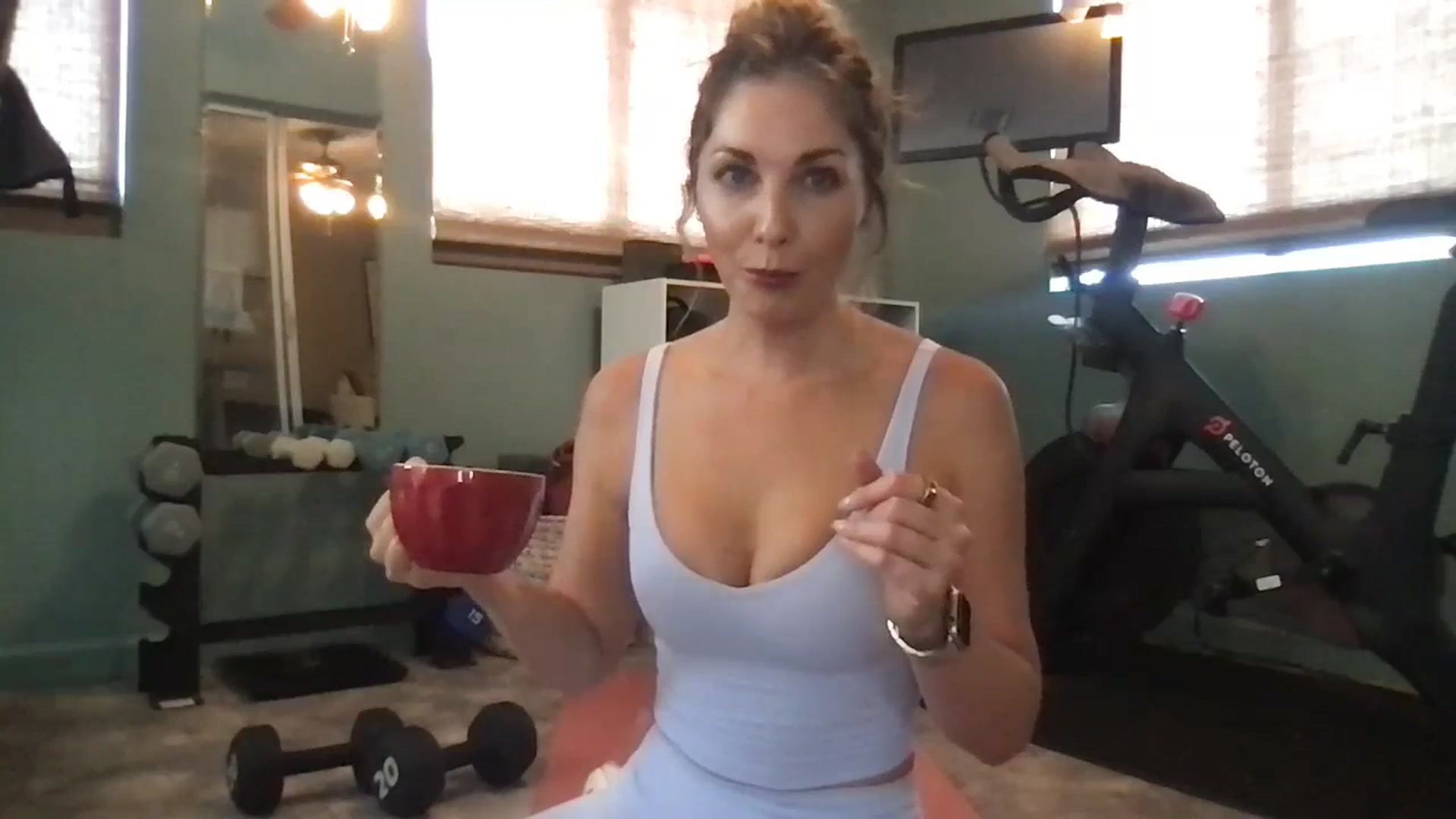 Gallery image thumbnail from MarieAuburn's myfreecams stream on, 08/07/2024, 19:46 image 3 of 20