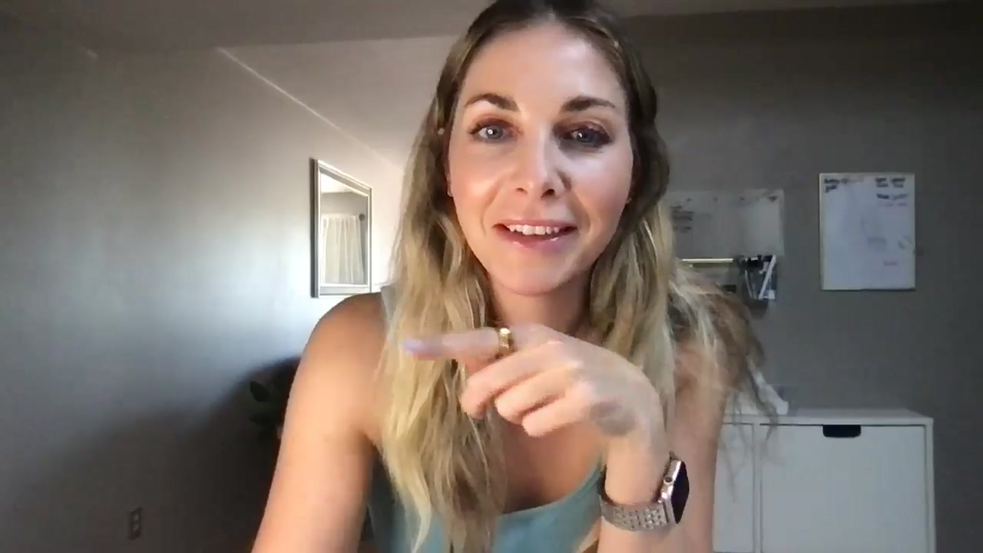 Gallery image thumbnail from MarieAuburn's myfreecams stream on, 08/13/2024, 22:06 image 13 of 20
