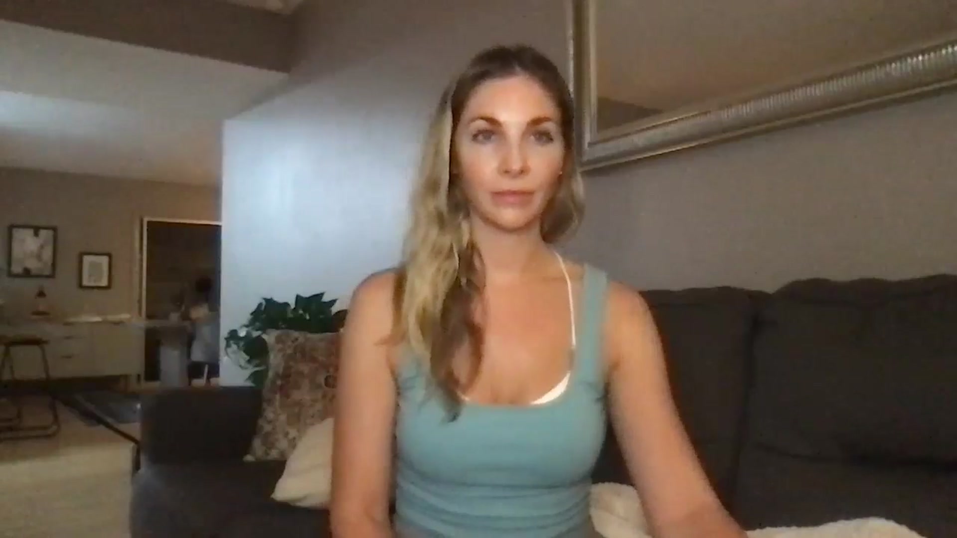 Gallery image thumbnail from MarieAuburn's myfreecams stream on, 08/14/2024, 06:21 image 4 of 20