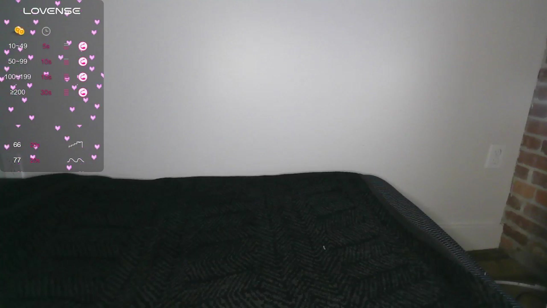 Gallery image thumbnail from MarieFoxxxx's myfreecams stream on, 12/25/2023, 13:34 image 9 of 20