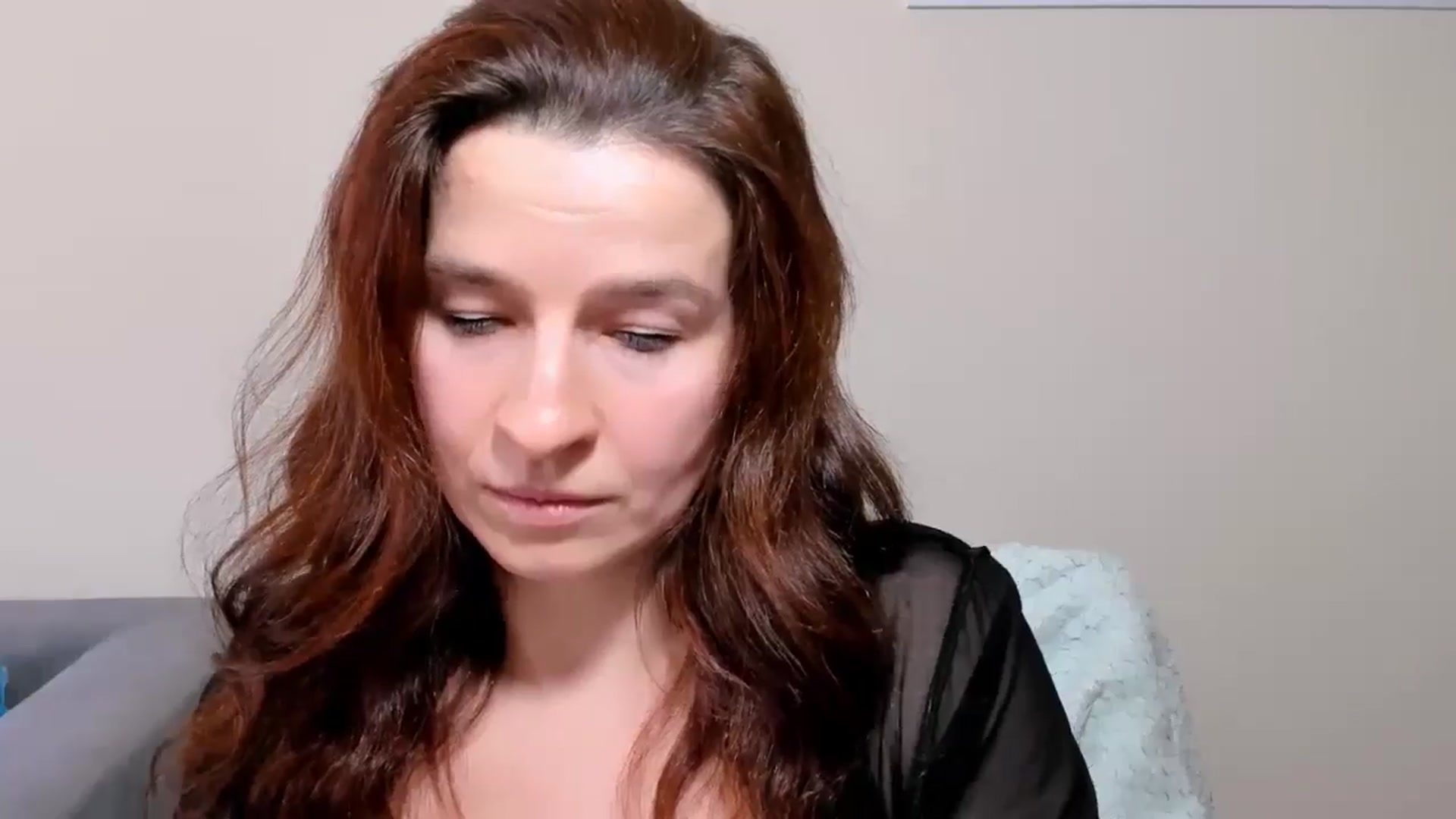 Gallery image thumbnail from Marie_'s myfreecams stream on, 12/25/2025, 10:30 image 4 of 20