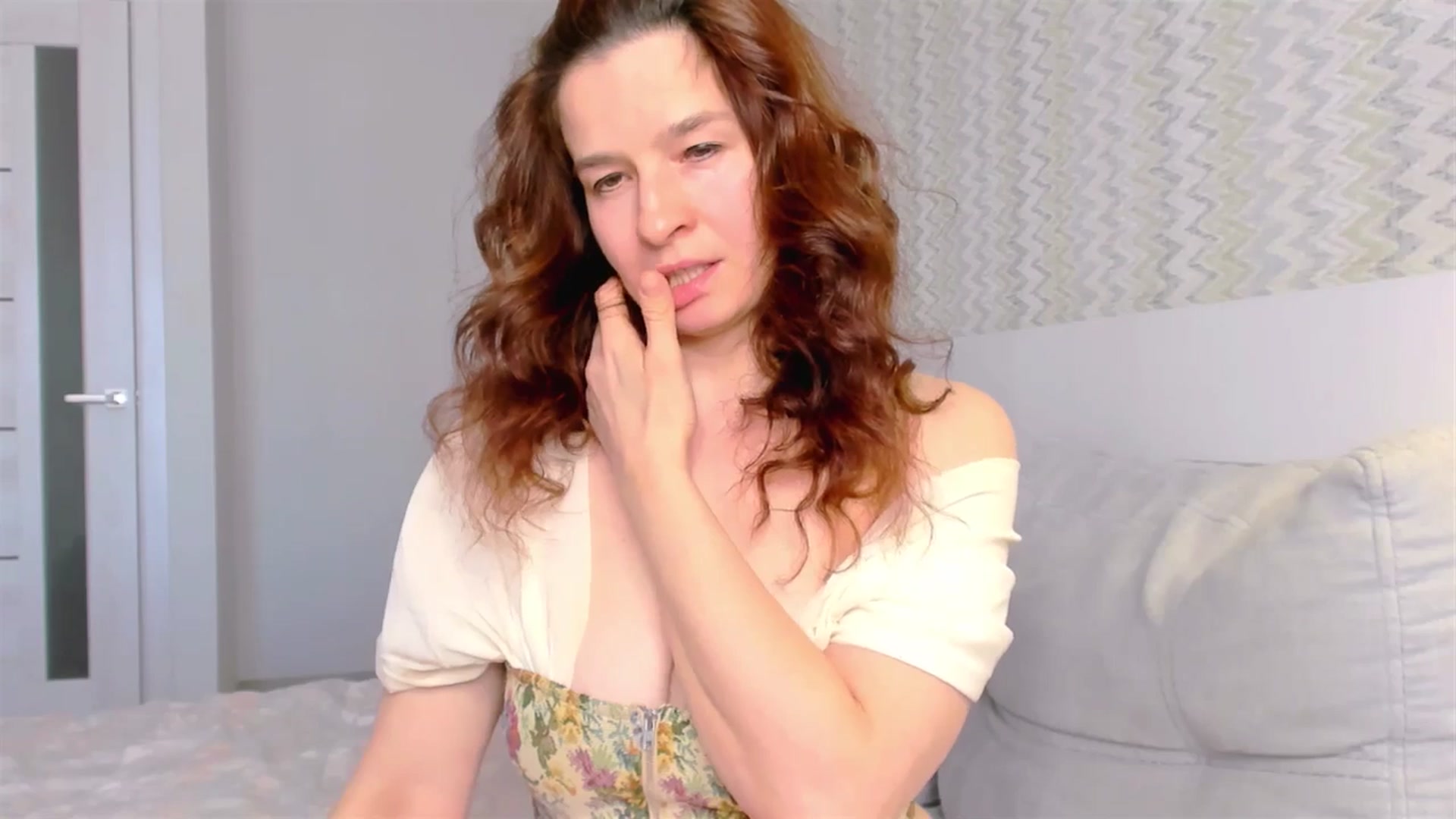 Gallery image thumbnail from Marie_'s myfreecams stream on, 12/31/2025, 10:11 image 15 of 20