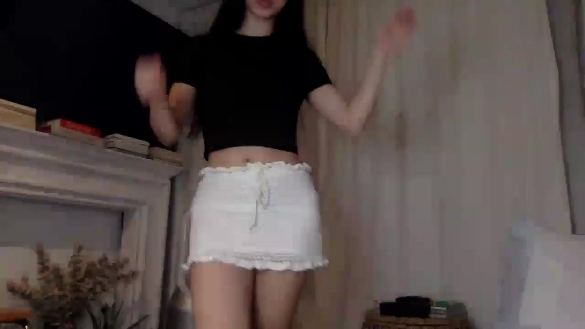 Gallery image thumbnail from Mariebellex's myfreecams stream on, 03/18/2023, 06:07 image 6 of 20