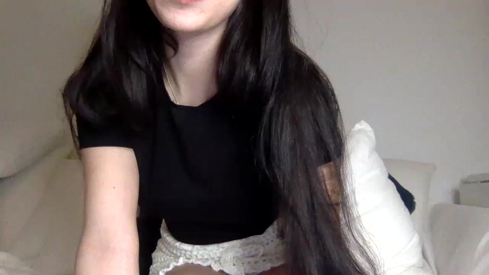 Gallery image thumbnail from Mariebellex's myfreecams stream on, 03/18/2023, 06:07 image 8 of 20
