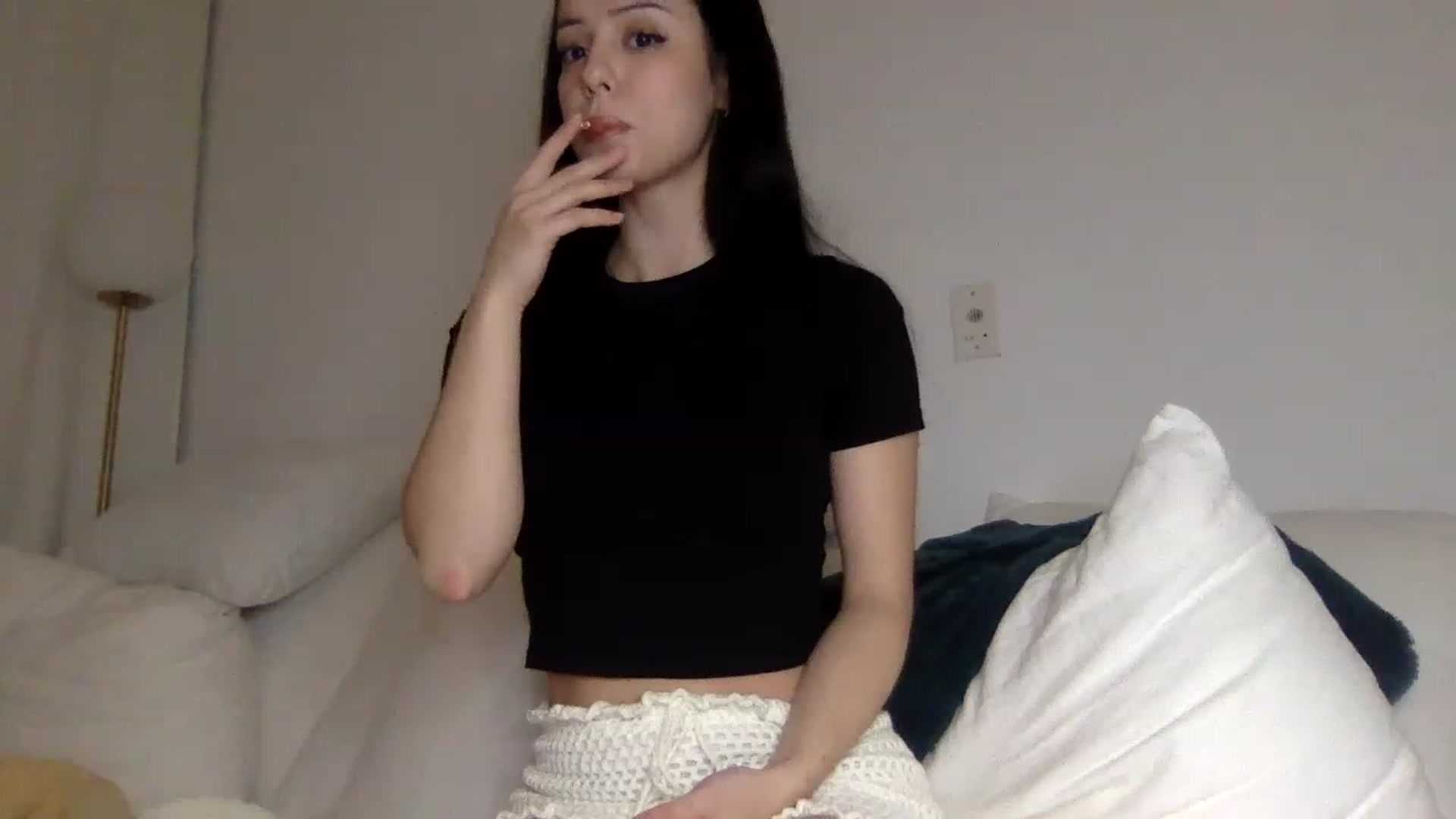 Gallery image thumbnail from Mariebellex's myfreecams stream on, 03/18/2023, 06:07 image 3 of 20