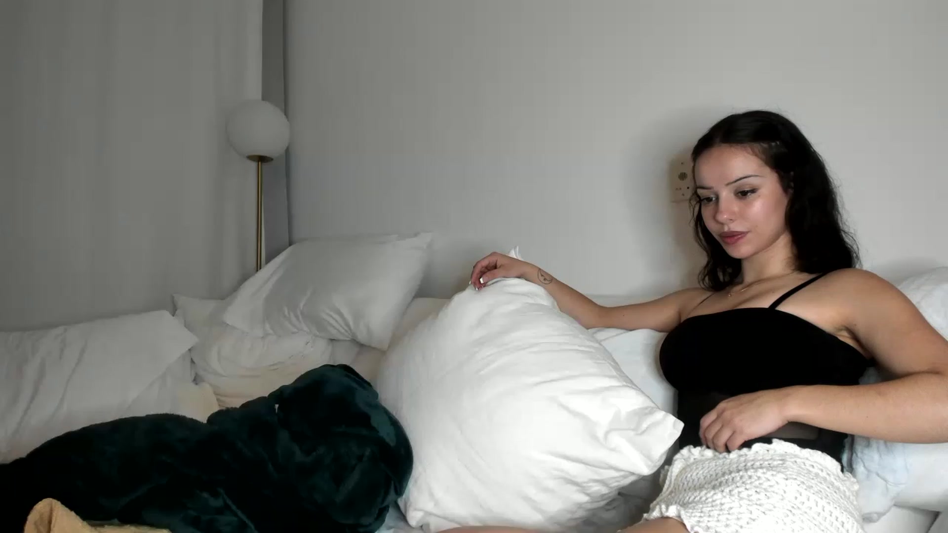 Gallery image thumbnail from Mariebellex's myfreecams stream on, 03/24/2023, 01:11 image 2 of 20