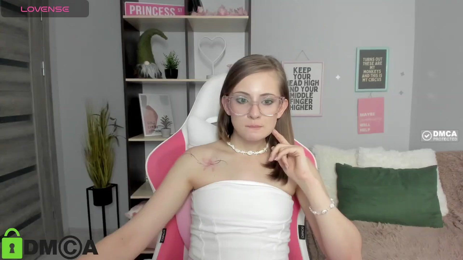 Gallery image thumbnail from MariellMoon's myfreecams stream on, 02/01/2026, 14:47 image 20 of 20