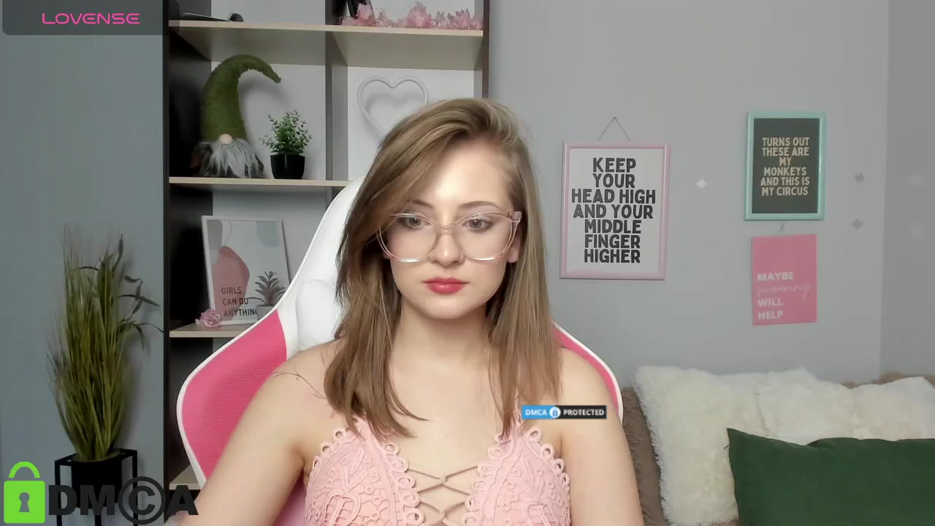 Gallery image thumbnail from MariellMoon's myfreecams stream on, 02/03/2026, 12:03 image 20 of 20