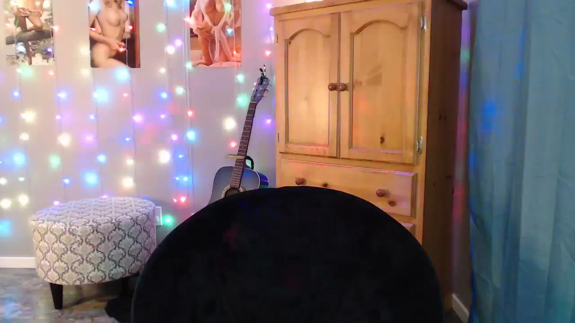 Gallery image thumbnail from MarigoldRue's myfreecams stream on, 08/22/2023, 07:49 image 15 of 20