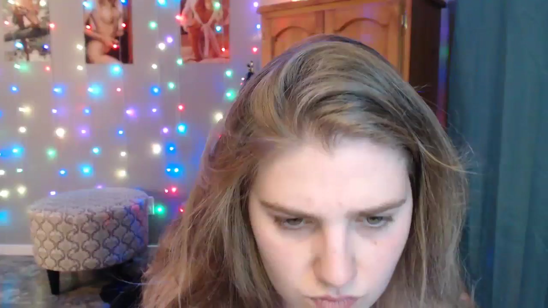 Gallery image thumbnail from MarigoldRue's myfreecams stream on, 08/22/2023, 07:49 image 11 of 20
