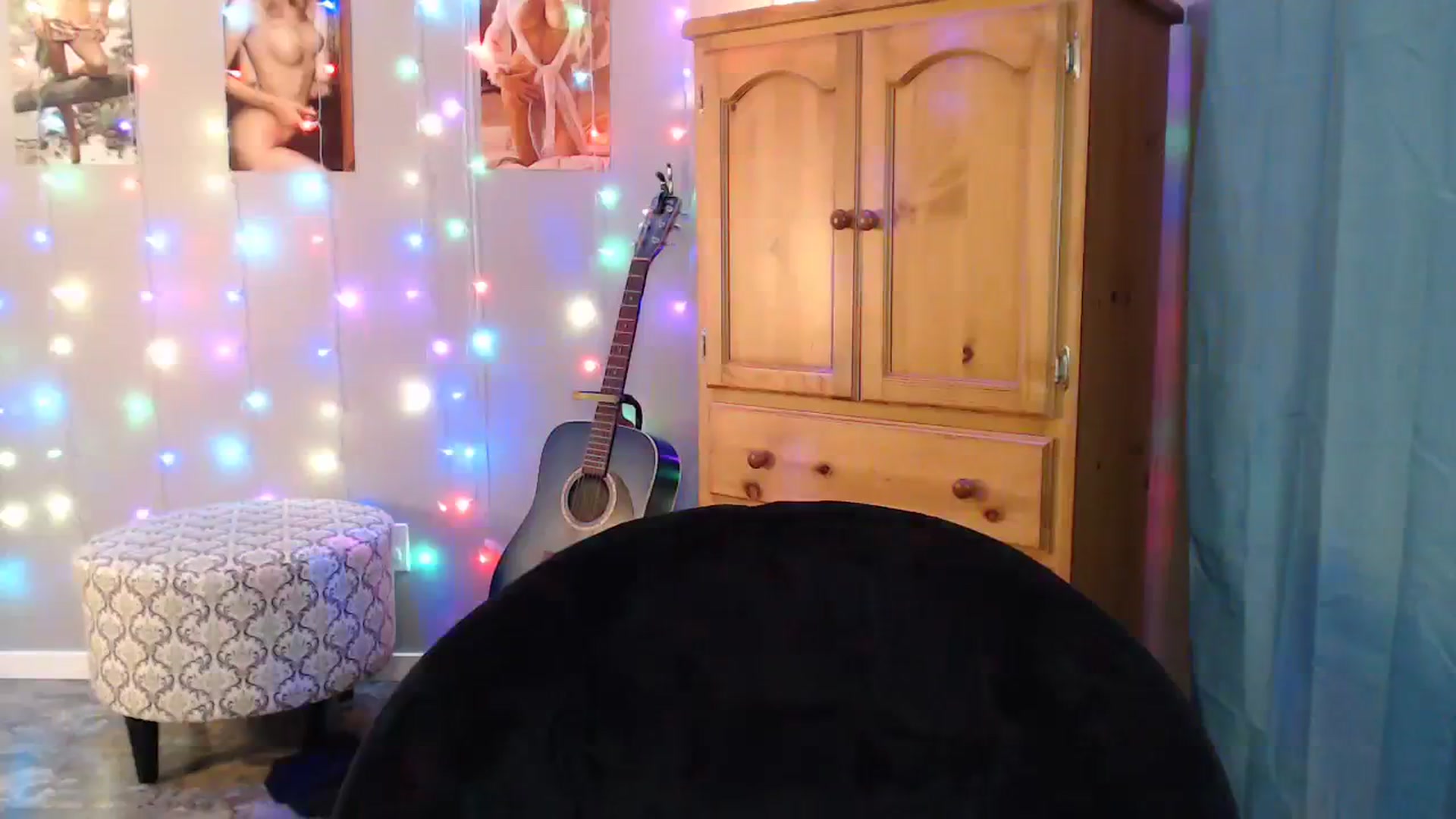 Gallery image thumbnail from MarigoldRue's myfreecams stream on, 08/22/2023, 07:49 image 6 of 20