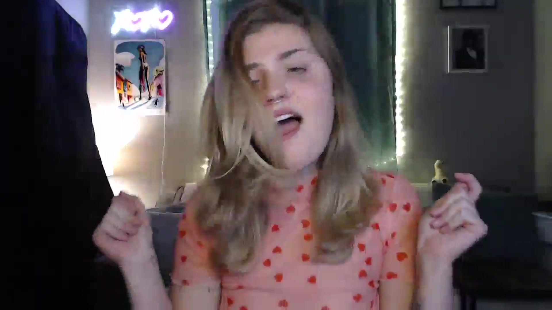 Gallery image thumbnail from MarigoldRue's myfreecams stream on, 08/22/2024, 07:02 image 5 of 20