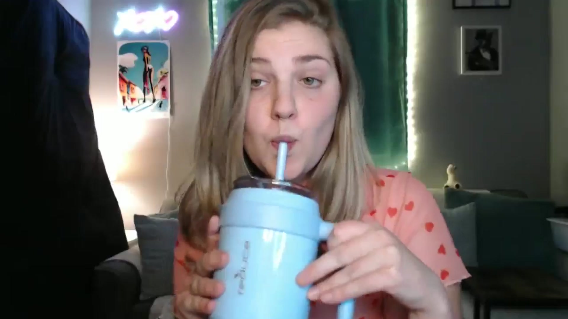 Gallery image thumbnail from MarigoldRue's myfreecams stream on, 08/22/2024, 07:02 image 7 of 20