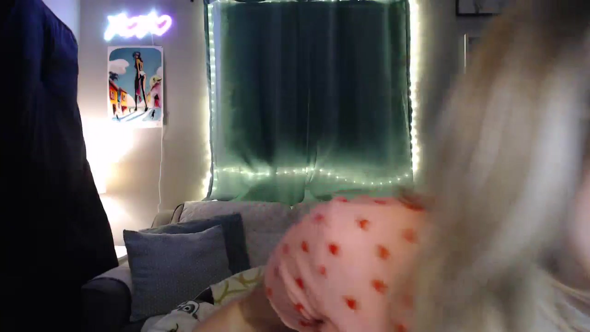 Gallery image thumbnail from MarigoldRue's myfreecams stream on, 08/22/2024, 08:28 image 9 of 20