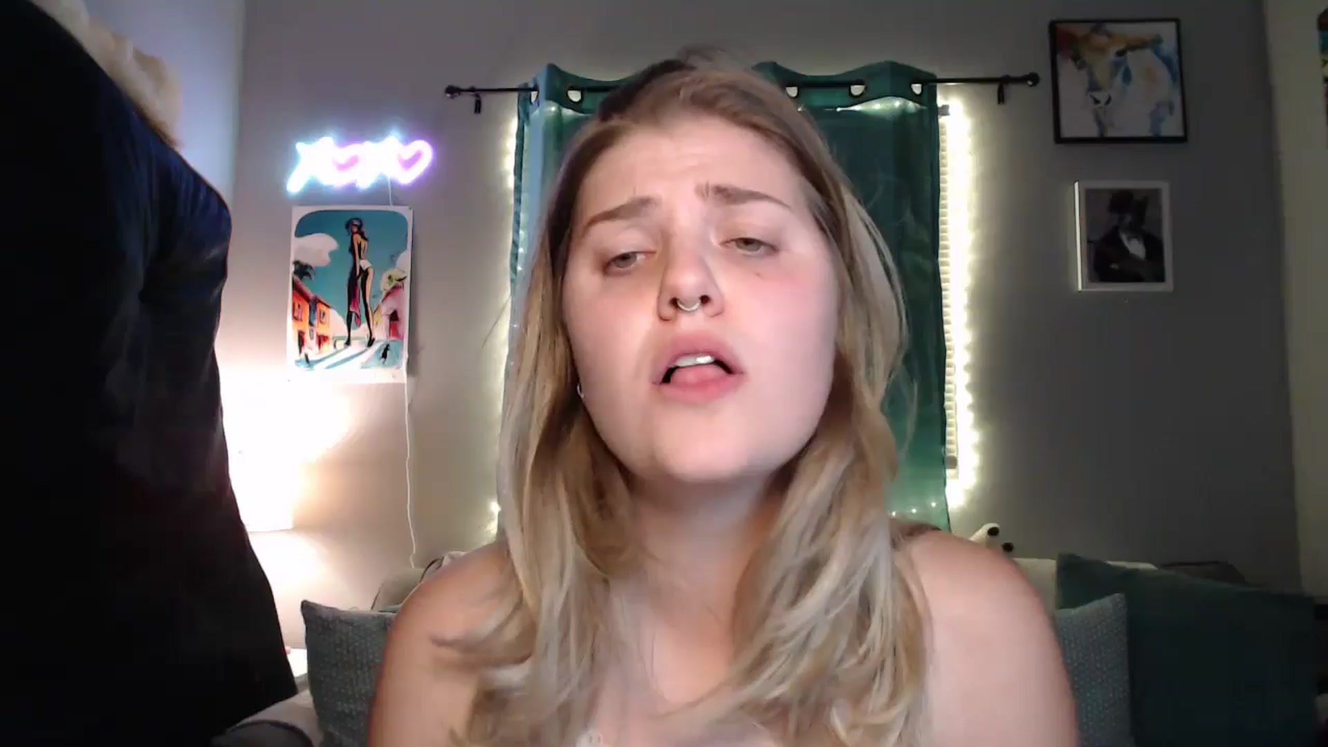 Gallery image thumbnail from MarigoldRue's myfreecams stream on, 08/23/2024, 08:14 image 16 of 20