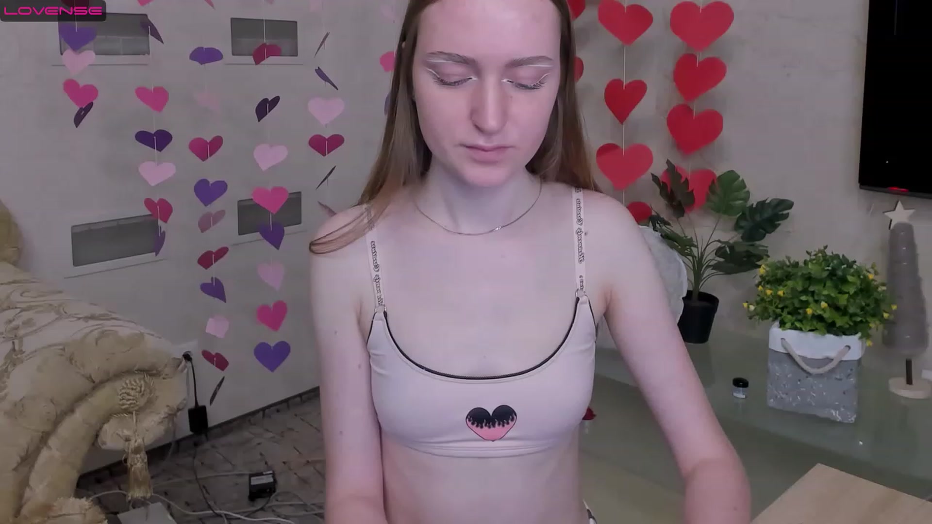 Gallery image thumbnail from MarikaSher's myfreecams stream on, 02/18/2023, 09:40 image 6 of 20