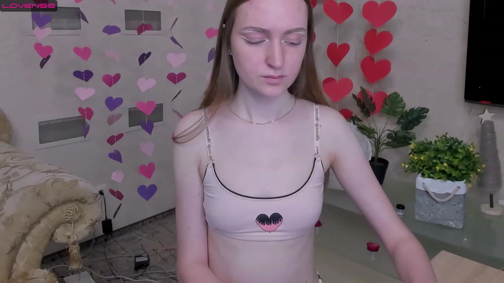 Gallery image thumbnail from MarikaSher's myfreecams stream on, 02/18/2023, 09:40 image 7 of 20