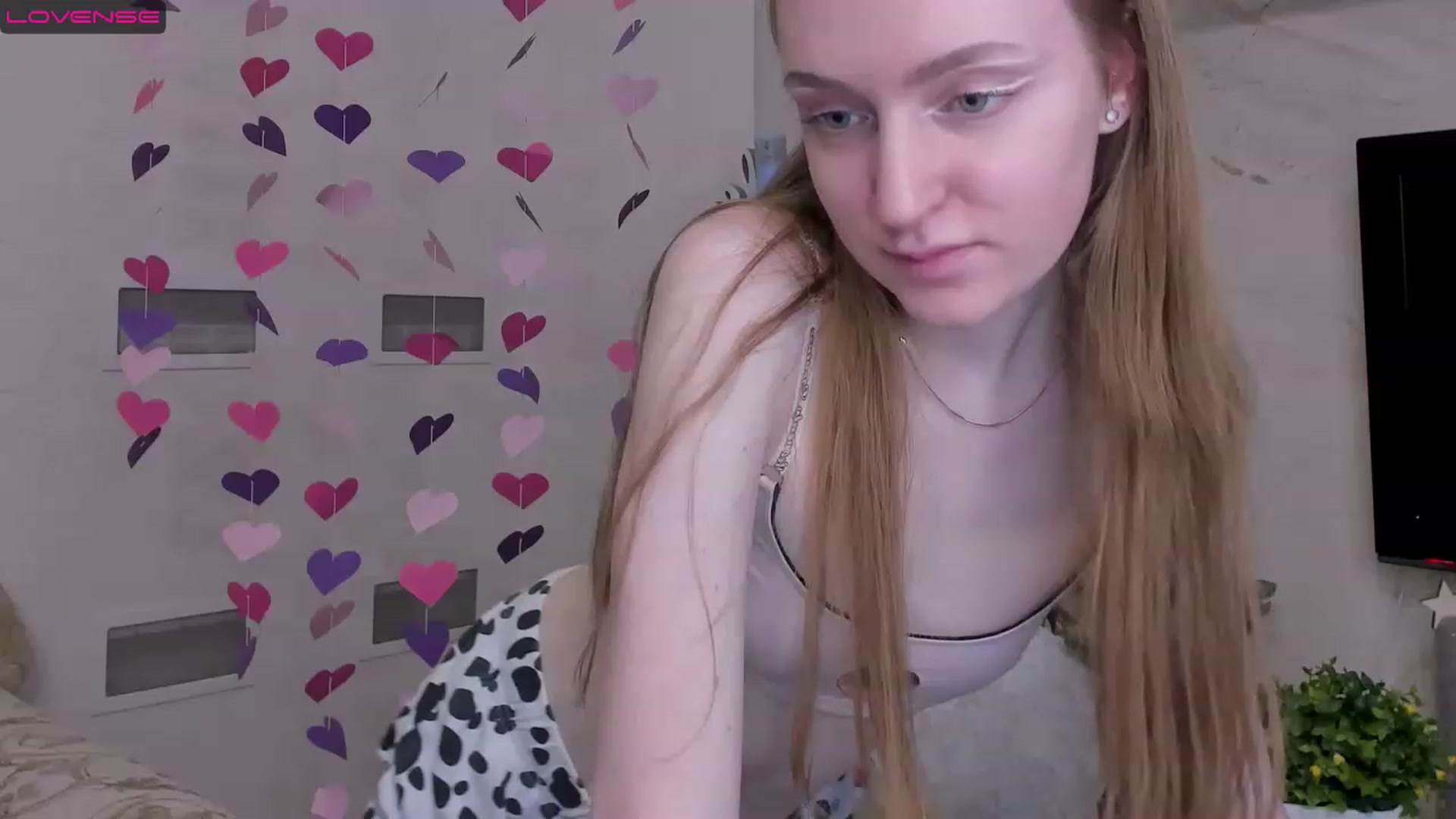 Gallery image thumbnail from MarikaSher's myfreecams stream on, 02/18/2023, 10:50 image 6 of 20