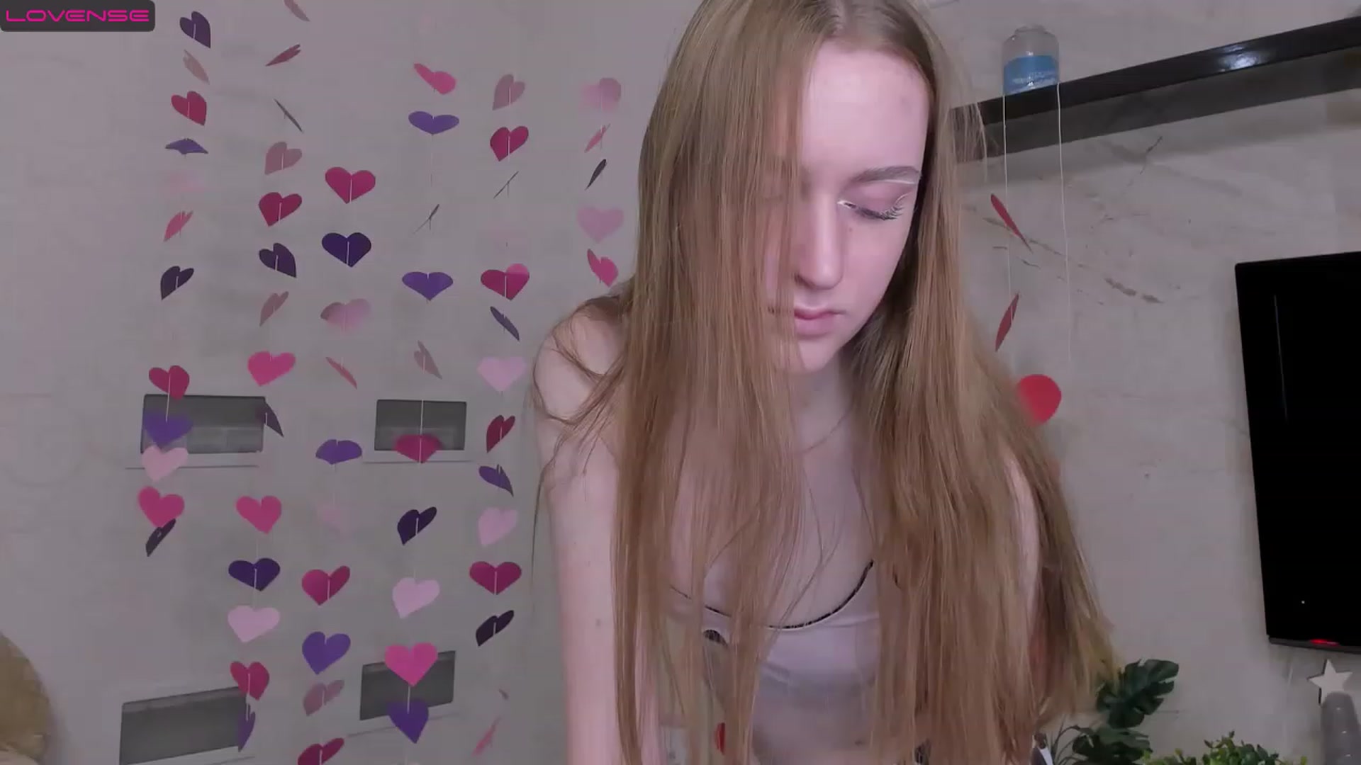 Gallery image thumbnail from MarikaSher's myfreecams stream on, 02/18/2023, 10:50 image 14 of 20