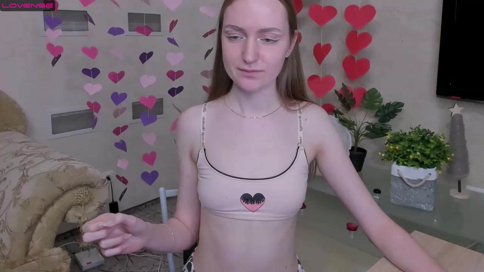 Gallery image thumbnail from MarikaSher's myfreecams stream on, 02/18/2023, 12:10 image 9 of 20