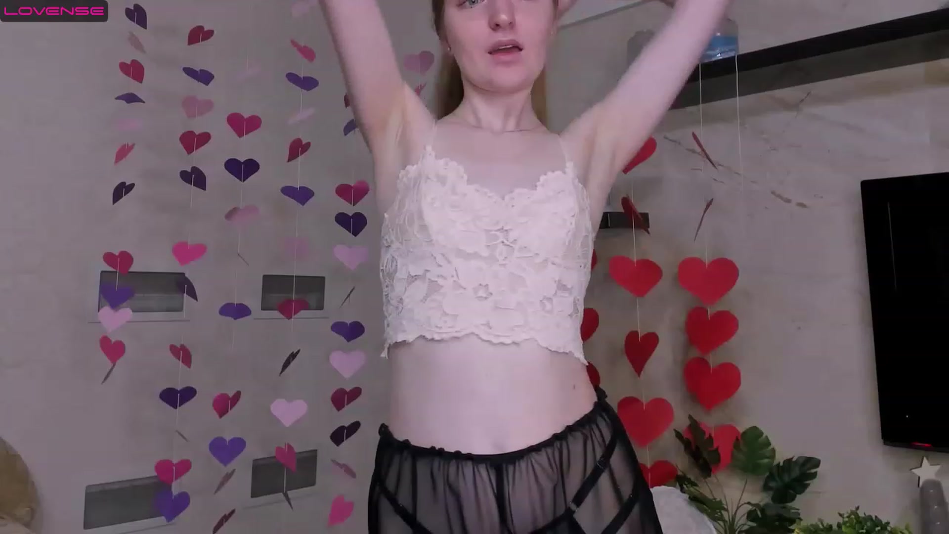 Gallery image thumbnail from MarikaSher's myfreecams stream on, 02/19/2023, 13:06 image 12 of 20