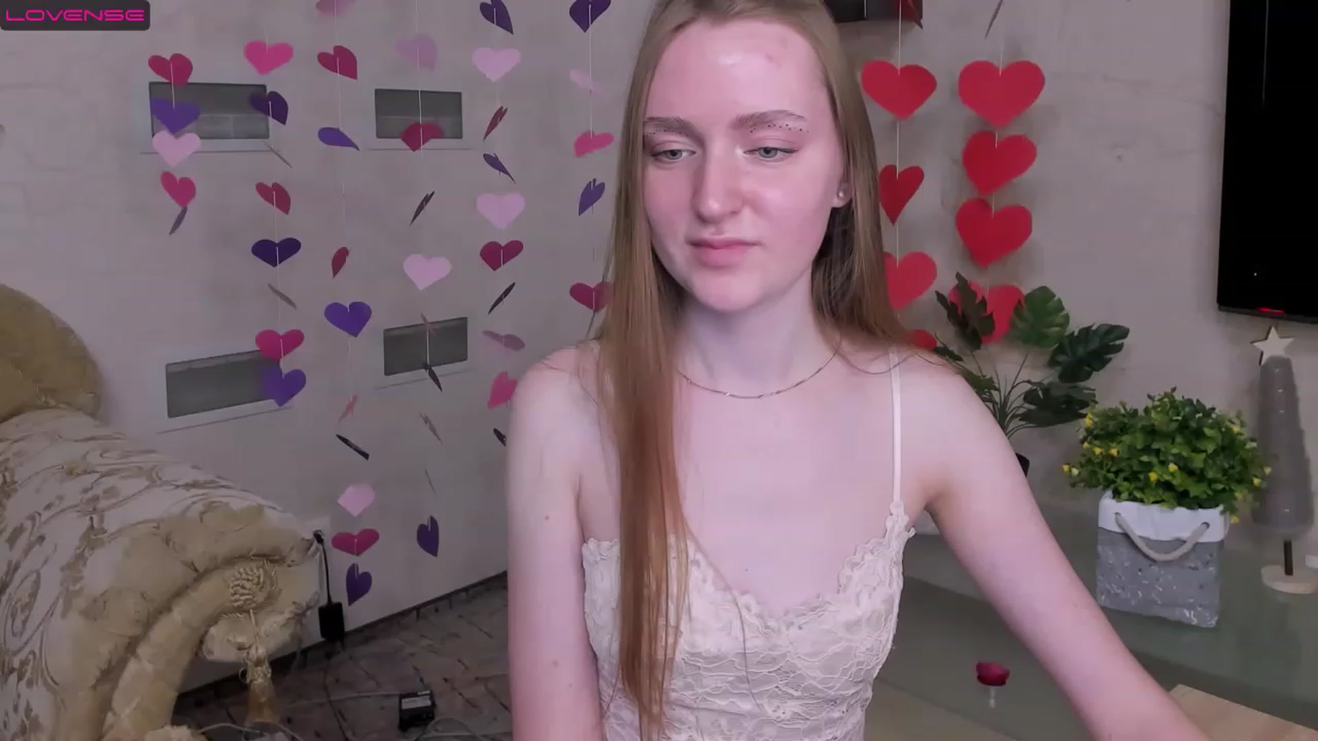 Gallery image thumbnail from MarikaSher's myfreecams stream on, 02/19/2023, 15:33 image 10 of 20